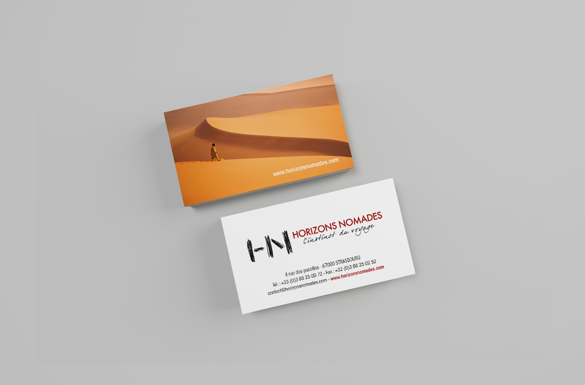 Identité visuelle - outils de papeterie - Horizons Nomades